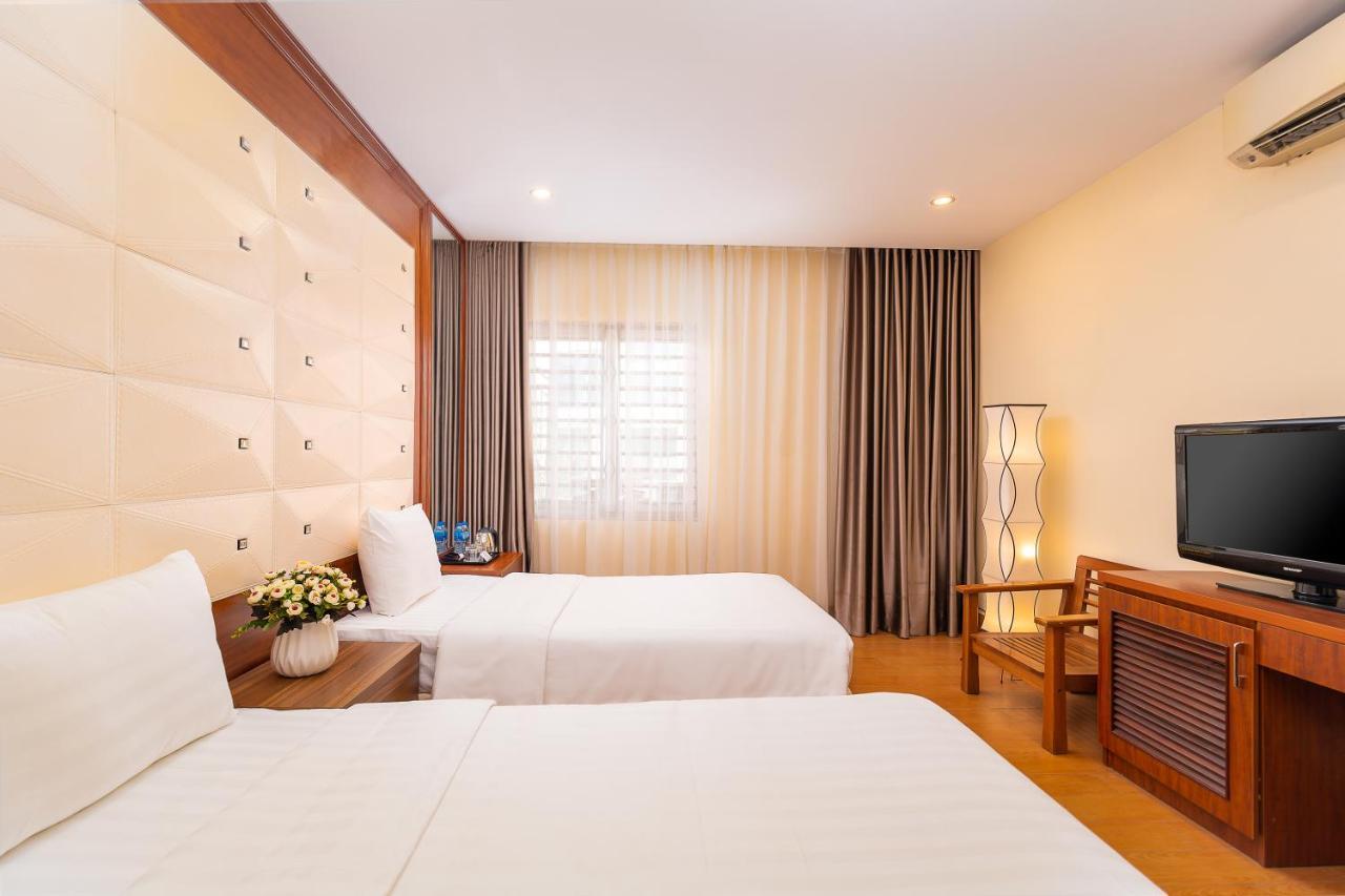 The Ky Moi Hotel Hanoi Bagian luar foto