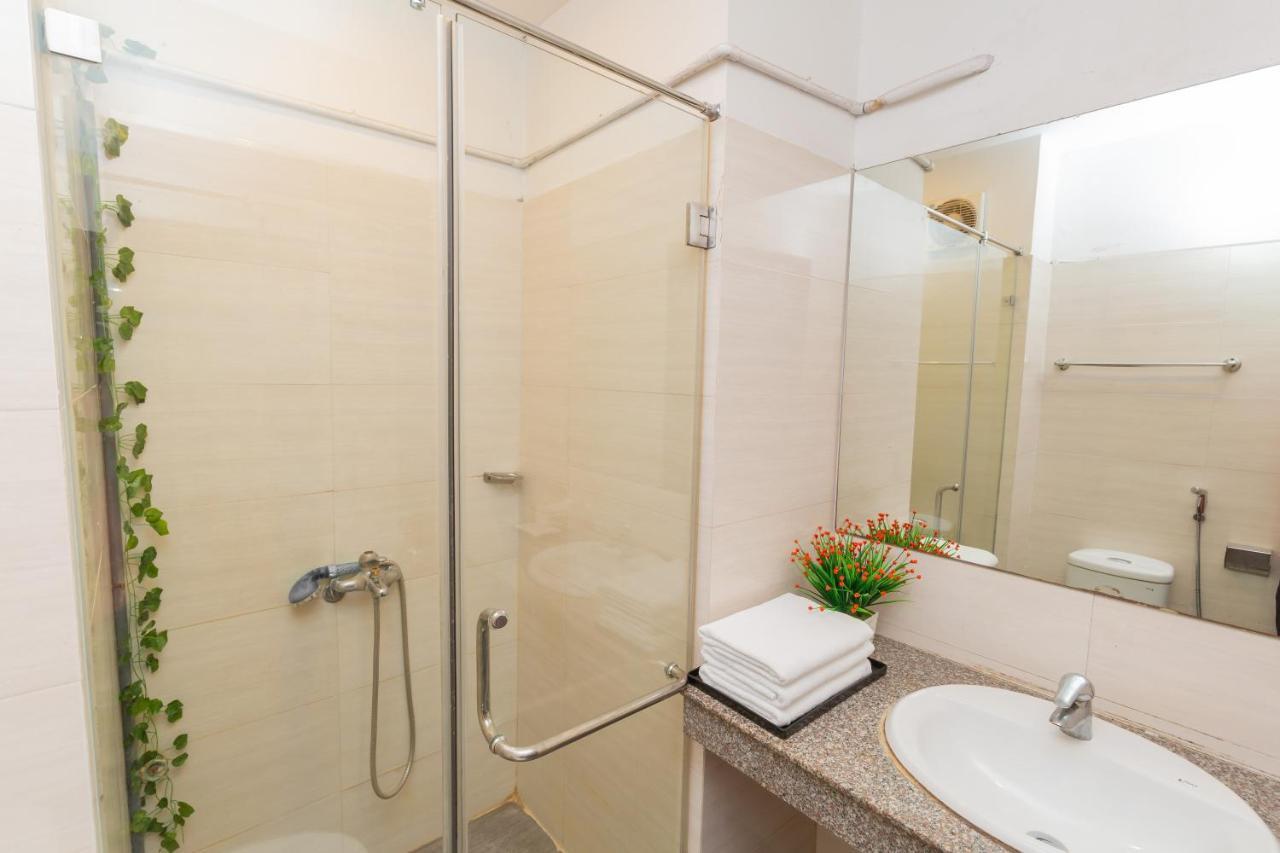 The Ky Moi Hotel Hanoi Bagian luar foto